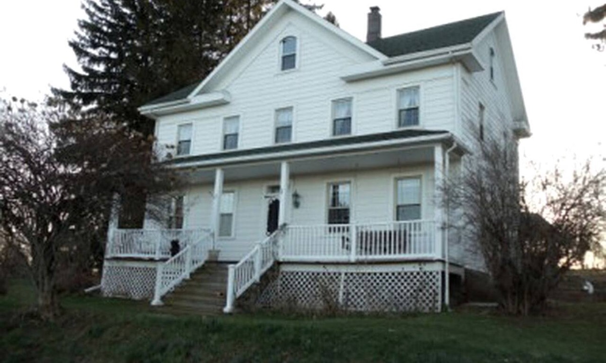 Galeton Cabin | Historic Cabin Rental with Mountain Views in Potter County, Pennsylvania