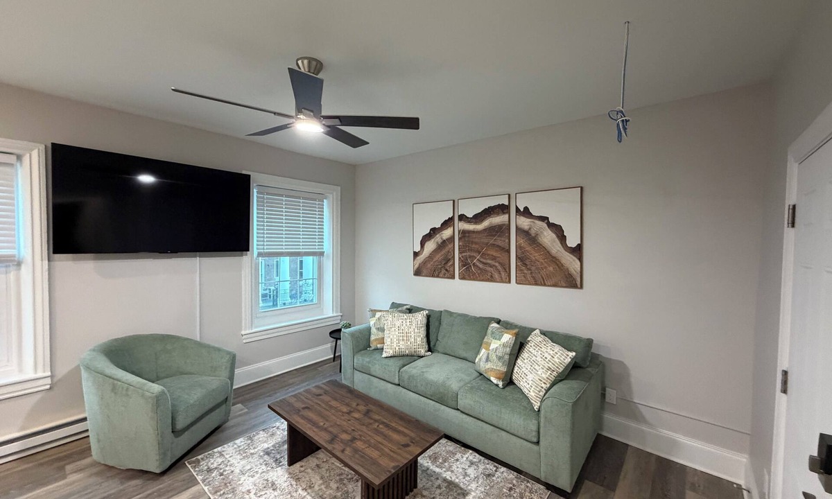 Ashfield Apartment | Historic Jim Thorpe Stay at Charles Albright
