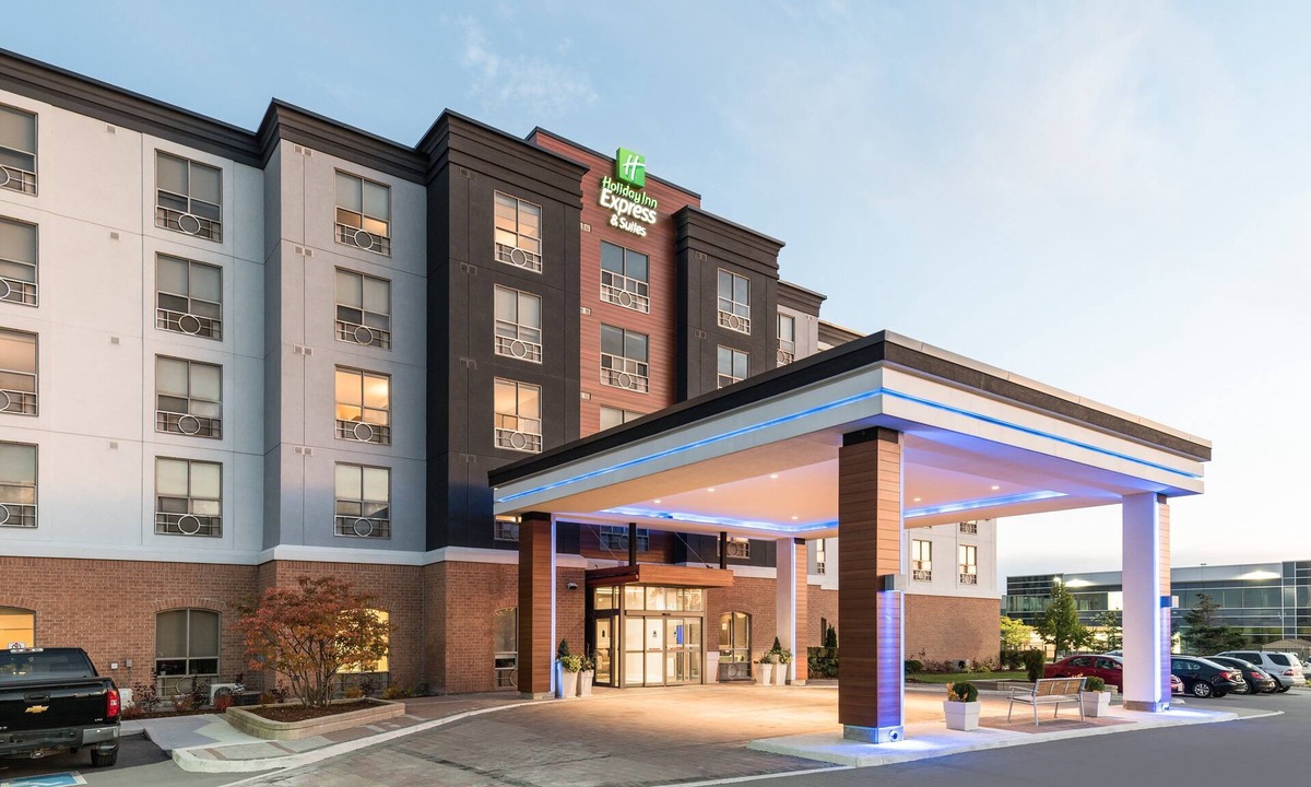 Halton Regional Municipality Hotel | Holiday Inn Express & Suites Milton by IHG