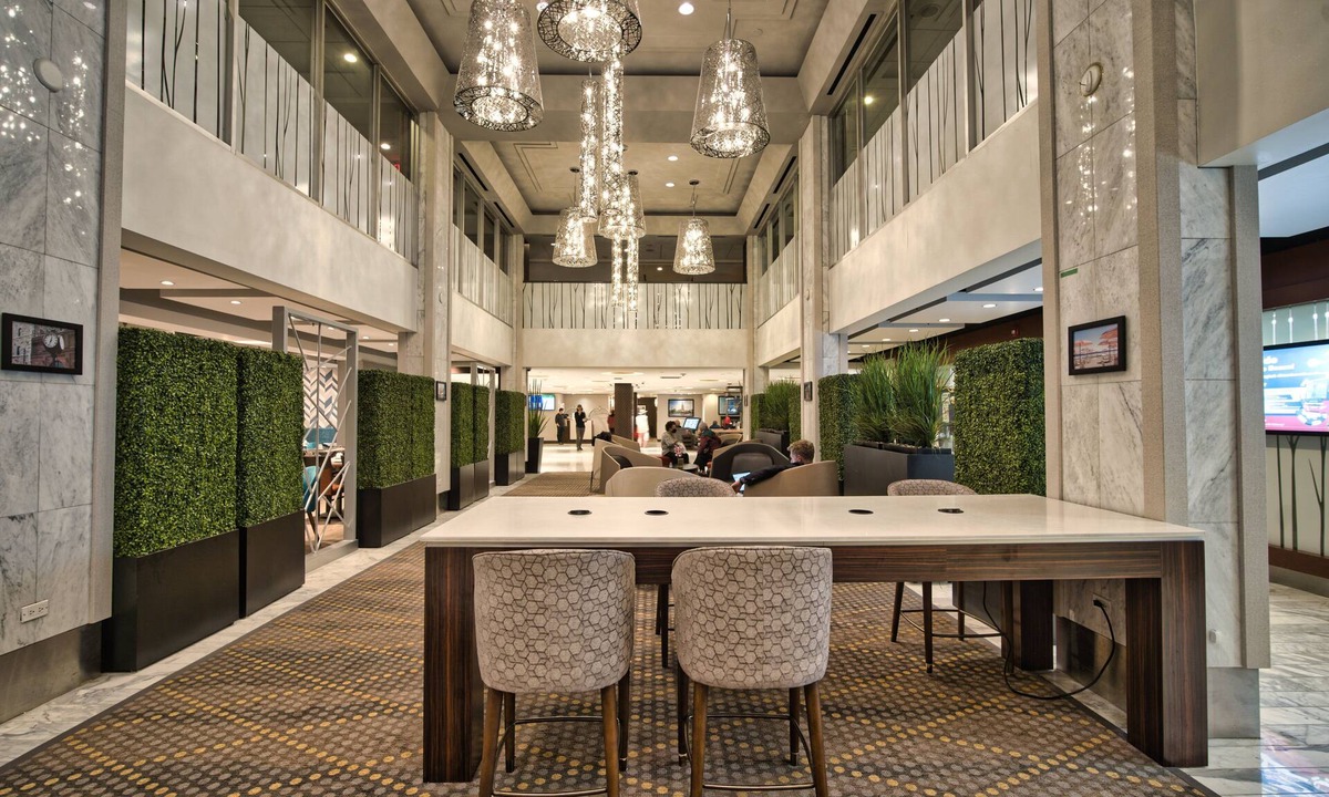 Church and Wellesley Hotel | Holiday Inn Toronto Downtown Centre by IHG