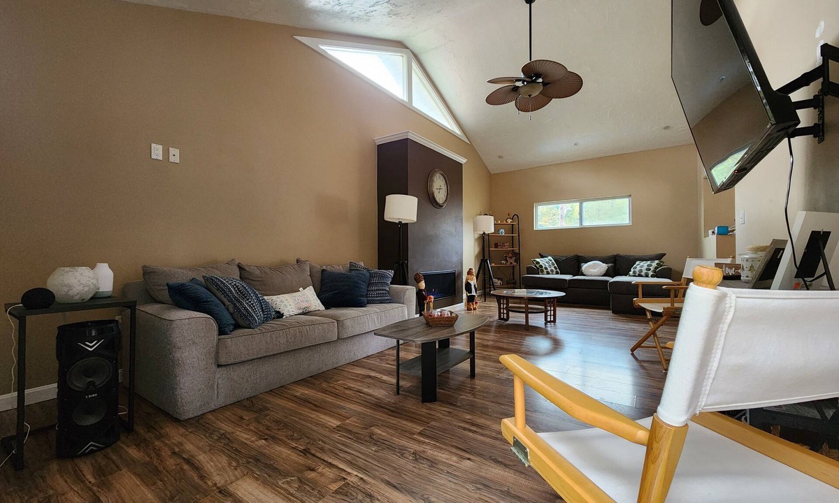 Penn Hills House | Home in Pittsburgh, Pennsylvania