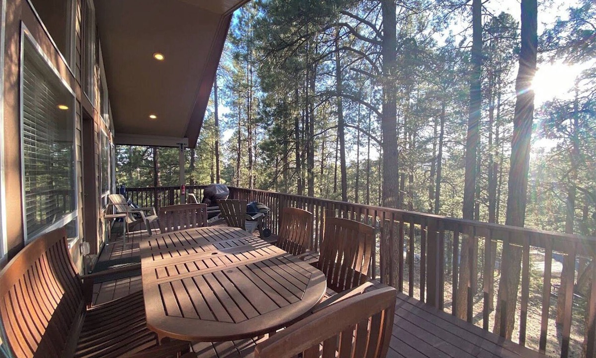 Kachina Village Cabin | Home in the Pines Bathroom for Every Bedroom