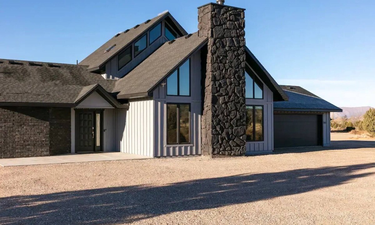 Dammeron Valley Cabin | Homestead Cabin/House 15-20 minutes North of St.George by Snow Canyon State Park