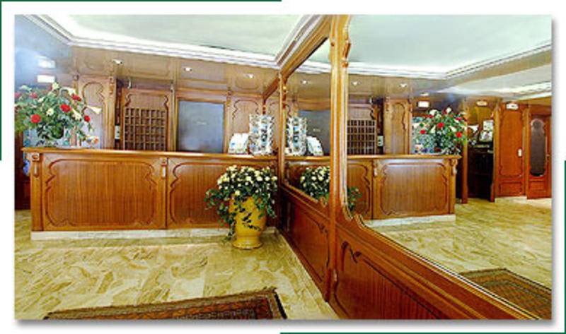 Val-de-Grace Hotel | Hotel ∙ 8 guests