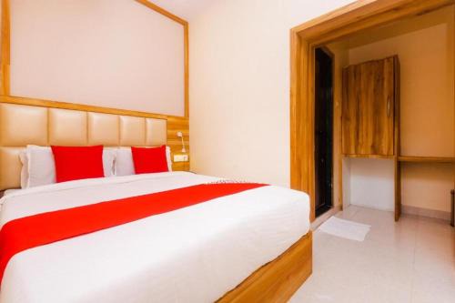 Girgaon Hotel | Hotel Amber Sun City