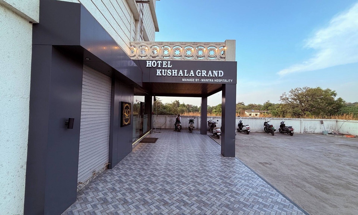 Amarnath Hotel | Hotel Kushala Grand, Dombivali
