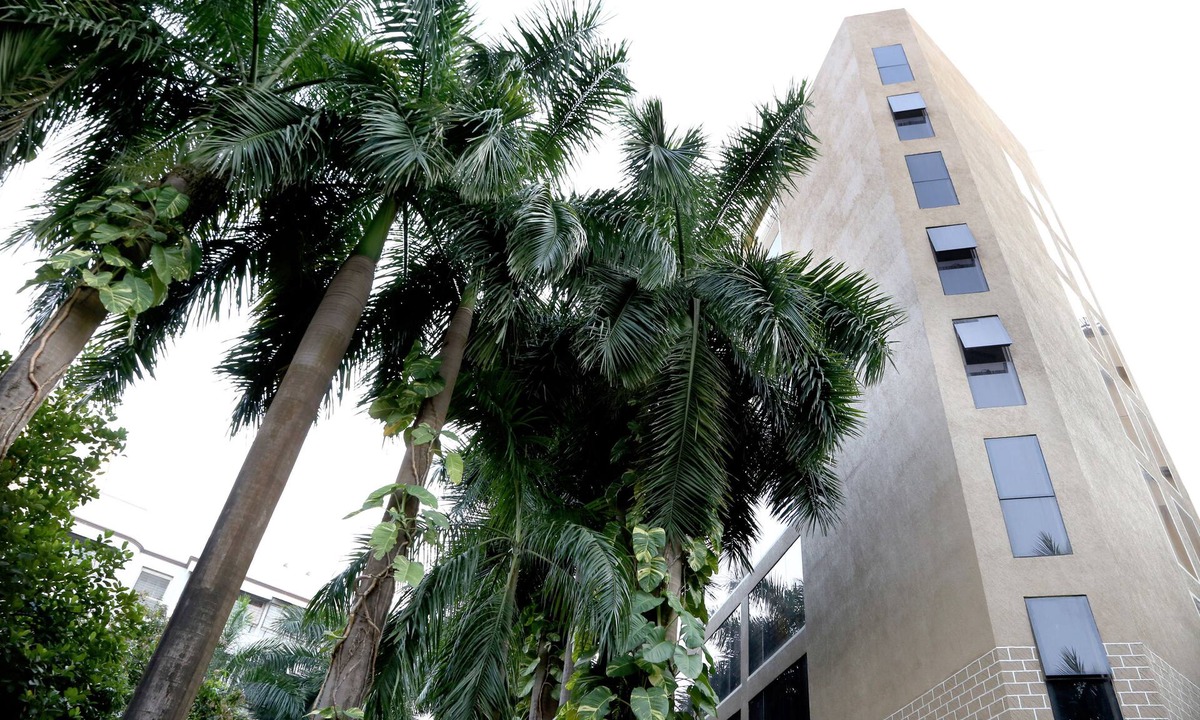 J B Nagar Hotel | Hotel Mumbai House
