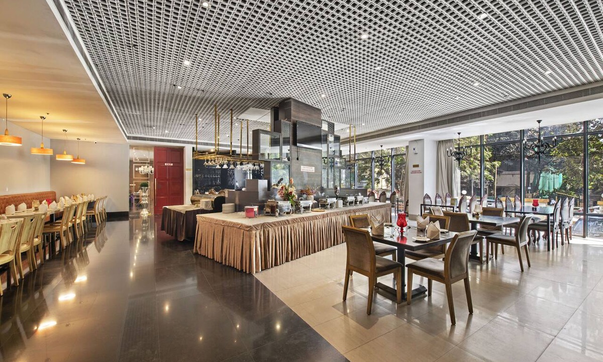 Thane West Hotel | Hotel Satkar Grande