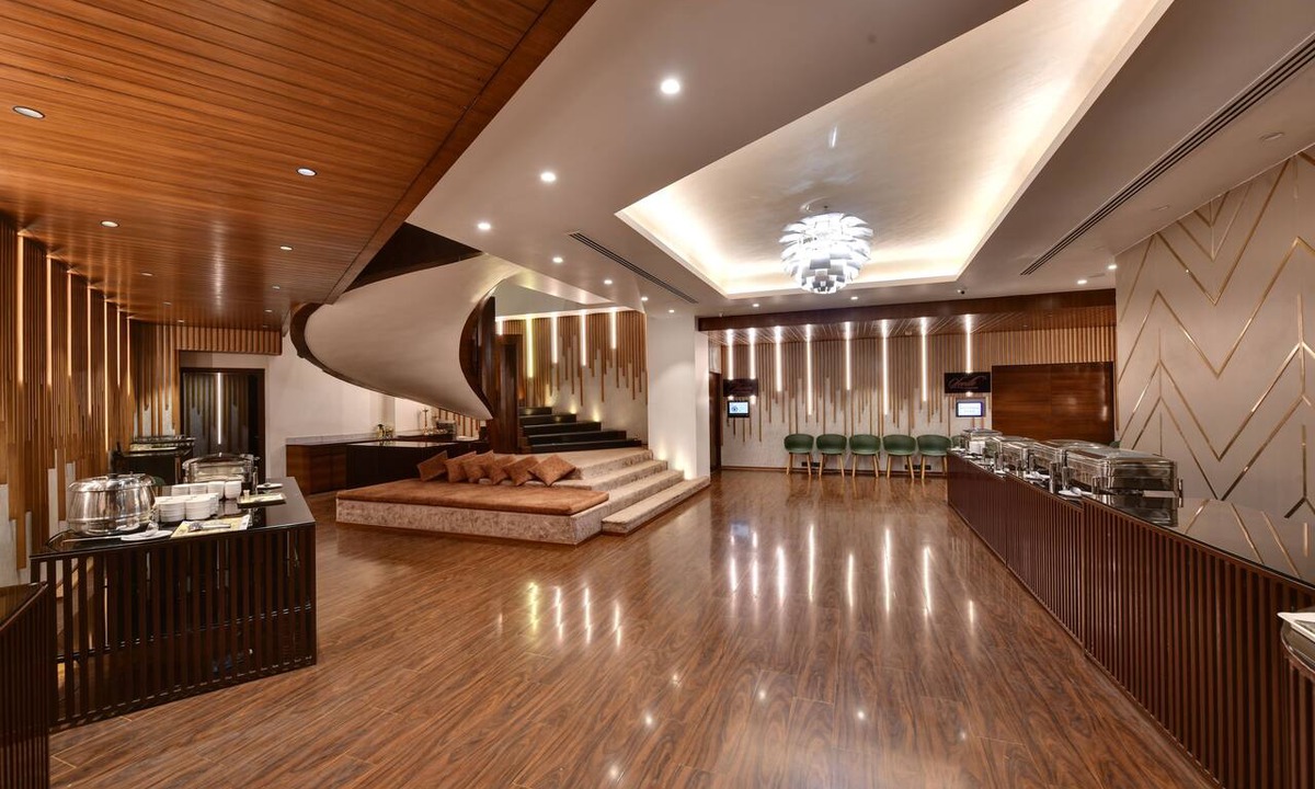 Vile Parle Hotel | Hotel Suba International