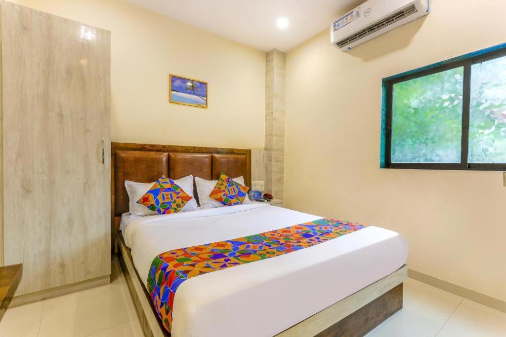 Kurla West Hotel | Hotel Tavakkal - Near Mumbai Airport & US Consulate BKC Mumbai