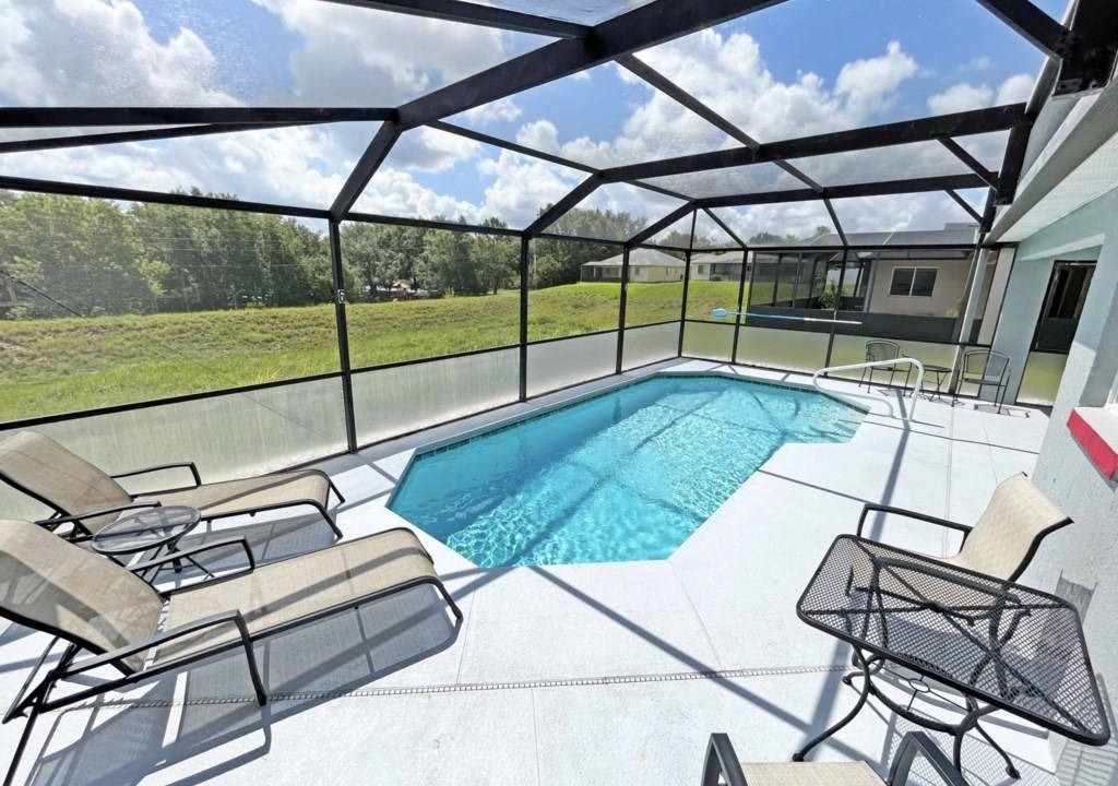Hillcrest Estates House | House ∙ 4 bedrooms ∙ 8 guests
