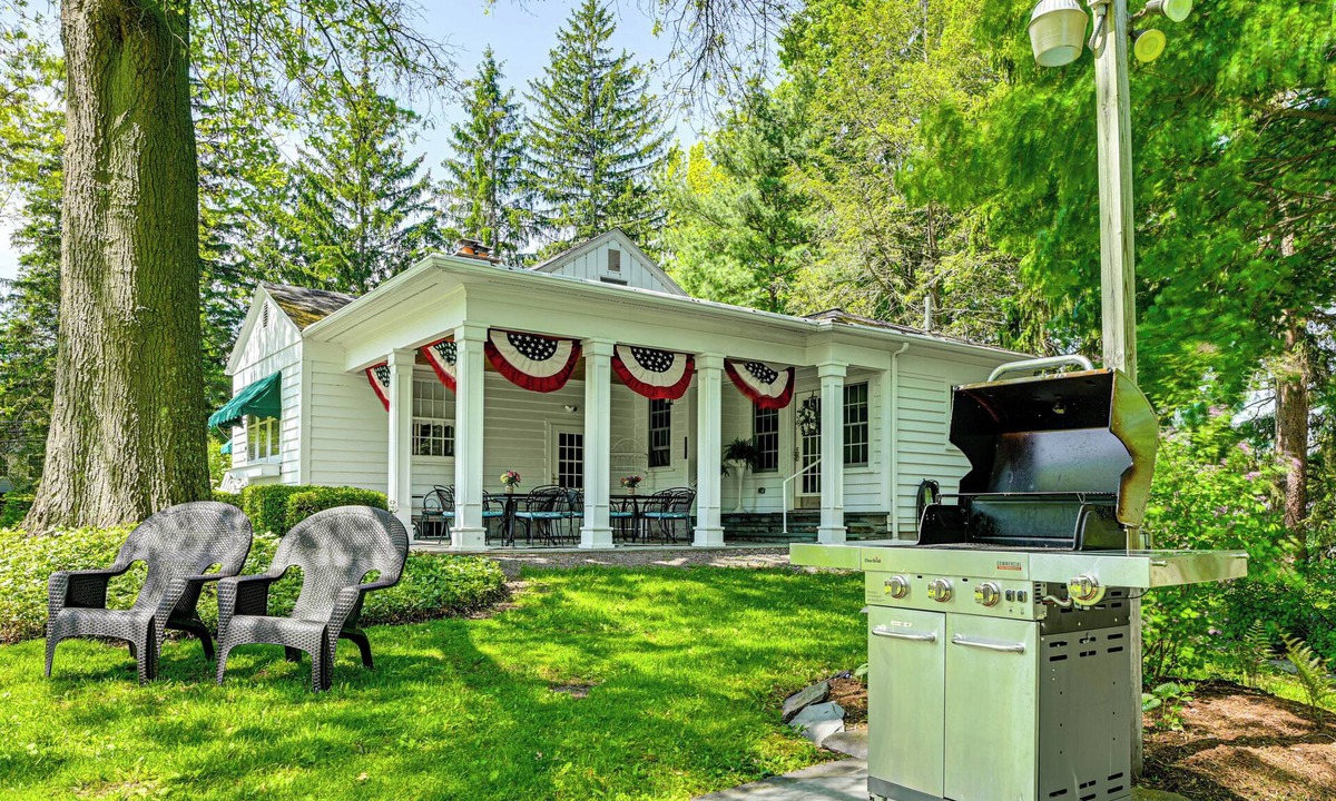Trumansburg House | Iconic Finger Lakes Home Near Taughannock Falls
