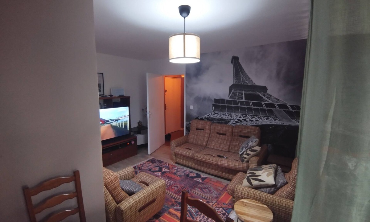 Porte de la Chapelle Apartment | in the heart of Paris