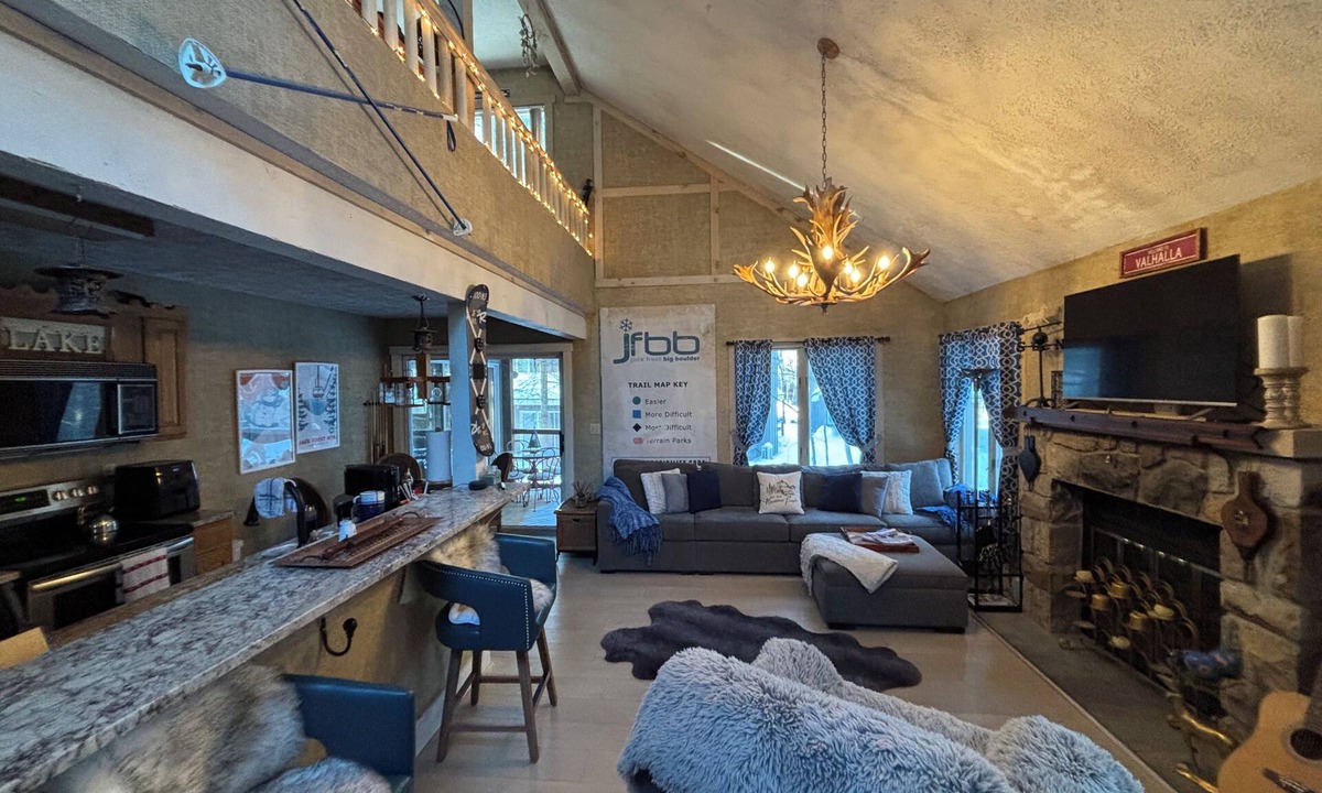 White Haven House | Jack Frost Ski in Ski out Mountain home in Snow Ridge Village