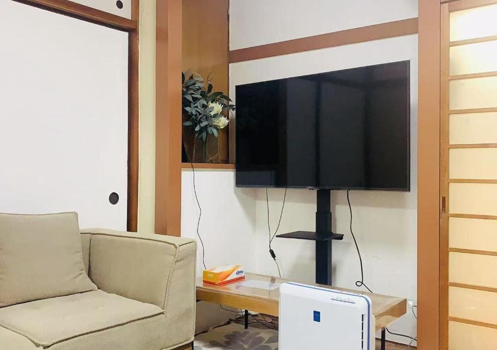 Yushima Apartment | Japan House 湯島