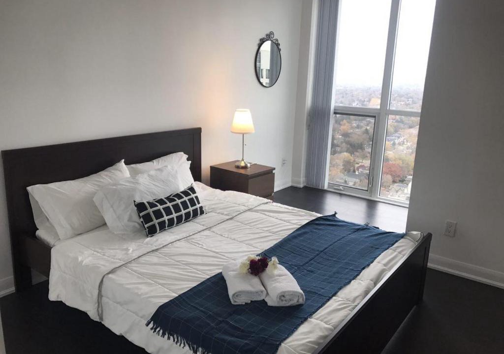 Toronto Entertainment District Apartment | Kashaneh at Ice (1+1 bedroom)