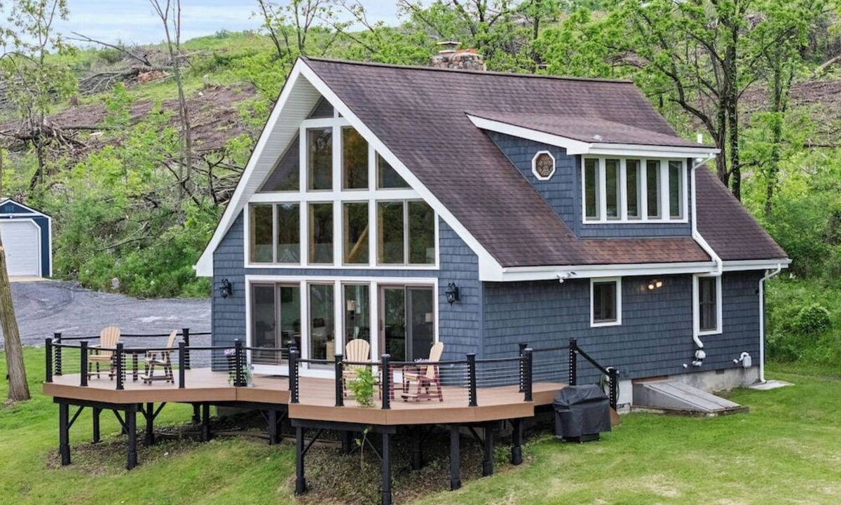 Town of Jerusalem House | Keuka Vines: 3 bedroom A Frame home overlooking Keuka Lake