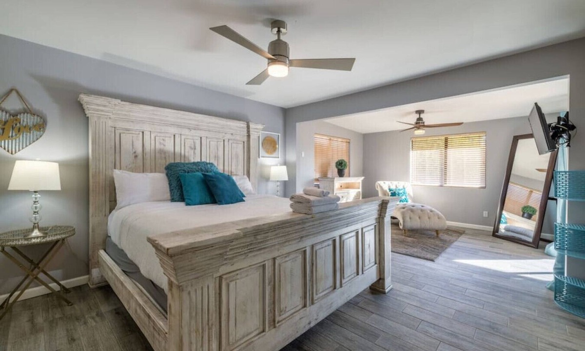 Raskin Estates House | Kierland Jewel | Pool+Game Room+ Putt+Fire Pit!