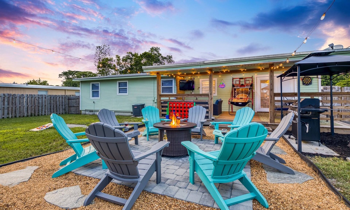 North River Shores House | King Beds|Kids Rm|Game Rm|Patio Dining|BBQ|Dogs OK