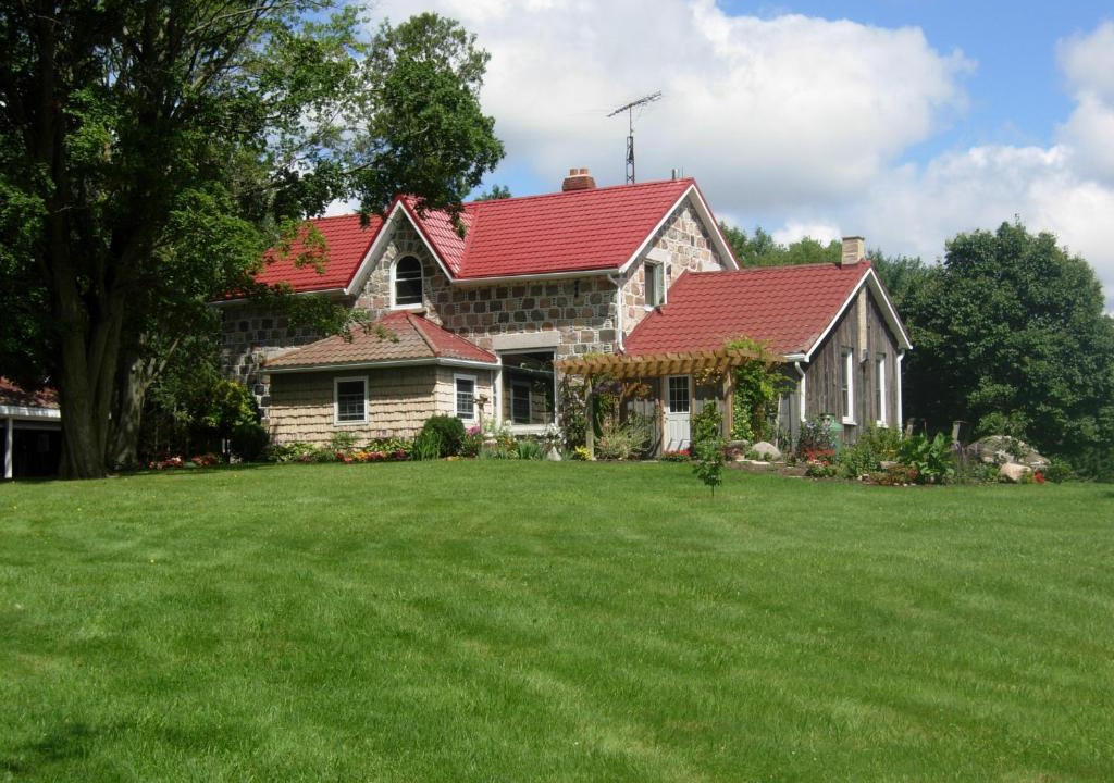 Stratford Bed & Breakfast | Koch Haus Bed and Breakfast