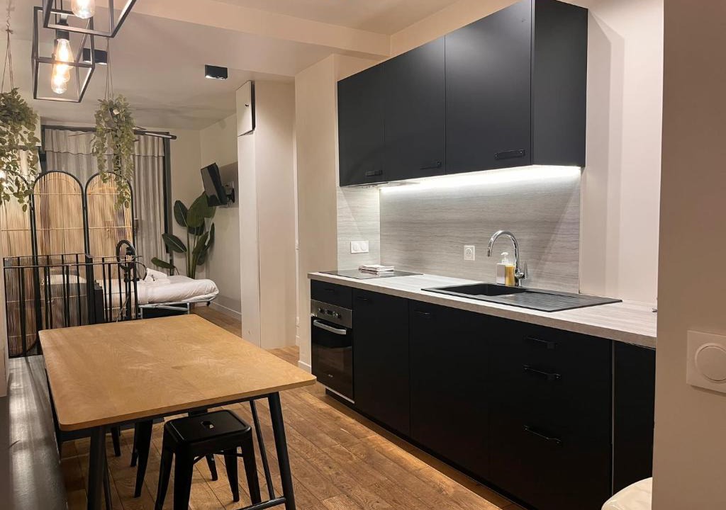 Quartier Saint-Georges Apartment | La bruyere - Appartement fabuleux- 4P - Paris 9