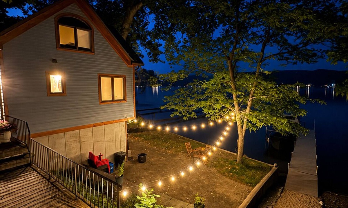 Conesus House | Lakefront Retreat on Conesus Lake