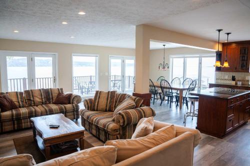 Rushville House | Lakeside Escape 9-Bedroom Home with Stunning Views