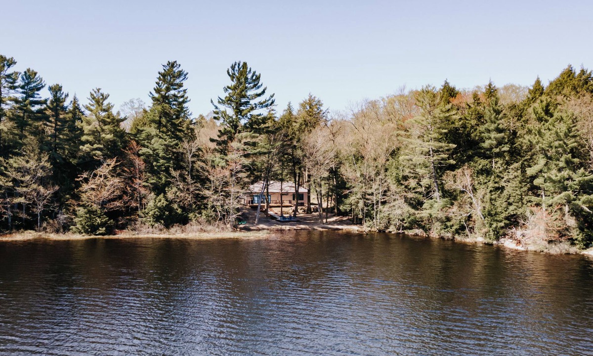 Bracebridge Cottage | Lakeside Haven (Your Cottage Retreat)