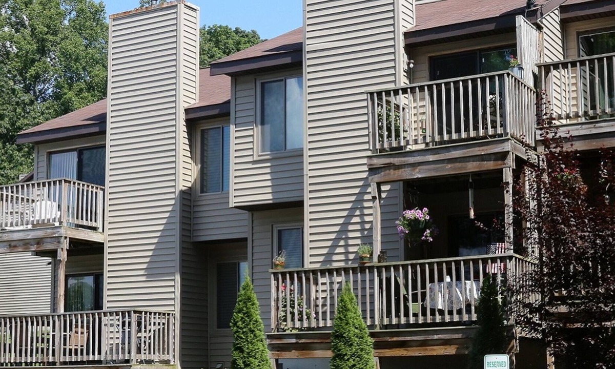 Cheat Lake House | Lakeview Golf Resort Townhouses