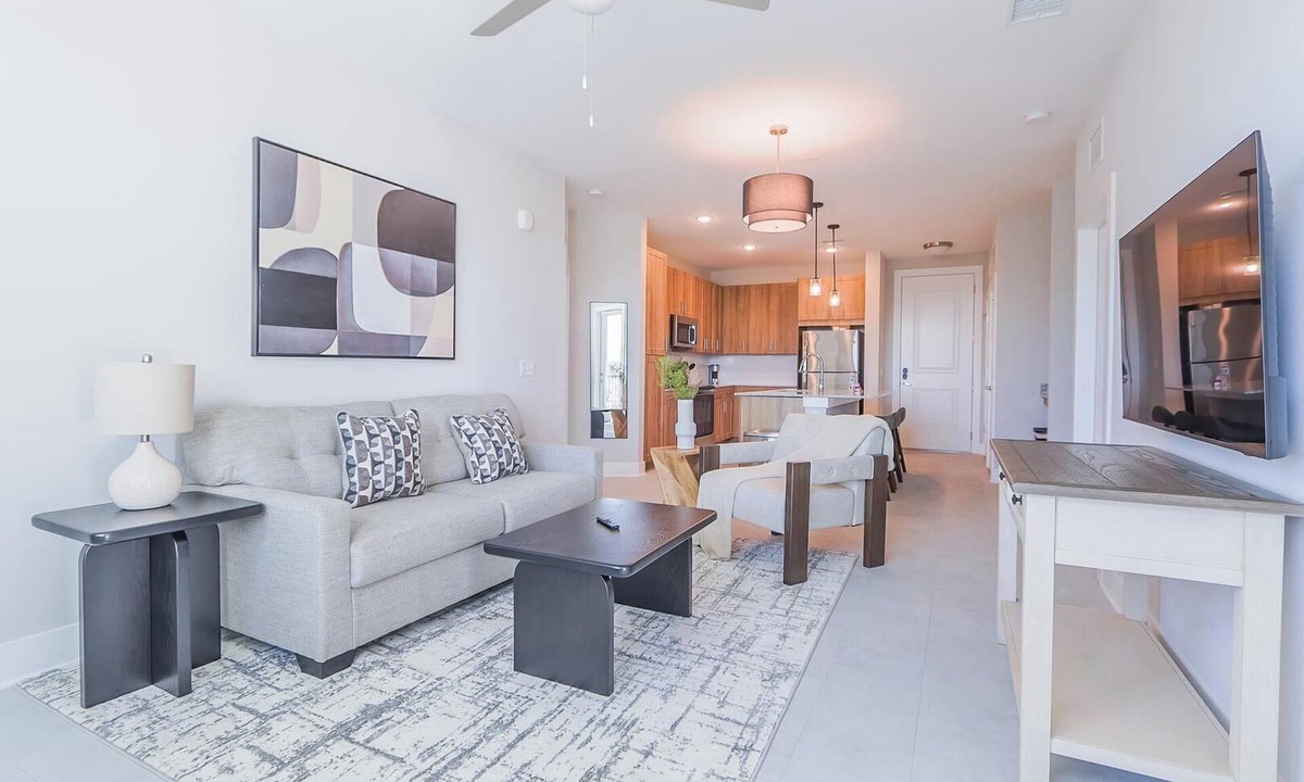Interchange Square Apartment | Landing | Beautiful 2BD, Gym, Pool