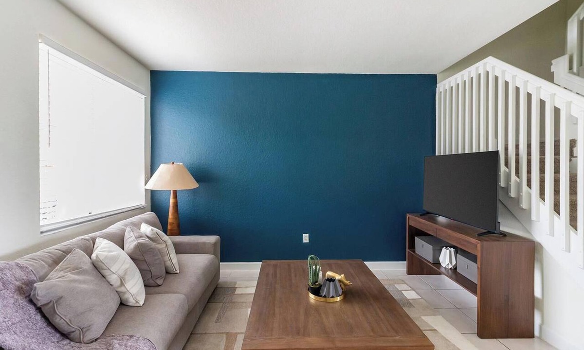 Homestead Apartment | Landing | Incredible 3BD, Pool