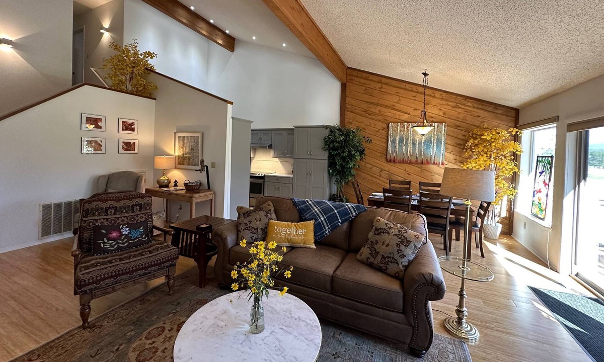 Pagosa Springs Condo | Last-Minute Summer Escape! Book an August Stay by 7/31 for 15% Off