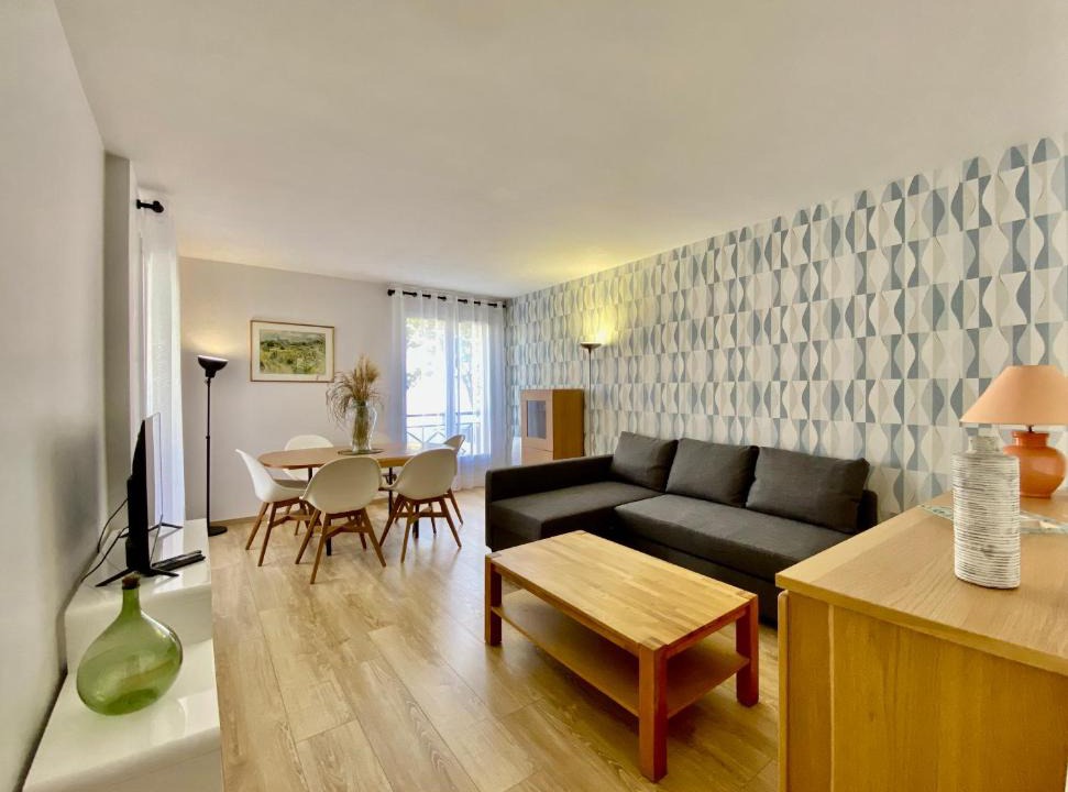 Champs-sur-Marne Apartment | Le Beaugency Near Paris & Disneyland