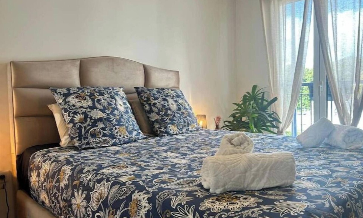 Drancy Centre Apartment | Le Timbaud, cosy T4, balcony, parking, just outside Paris