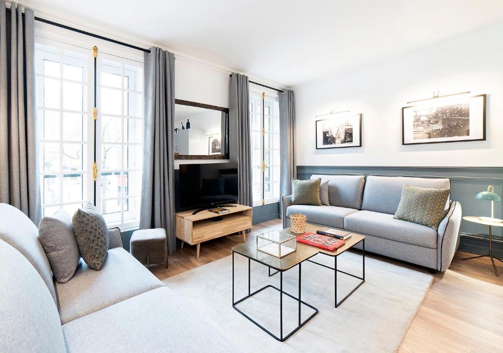 Quartier Sainte-Avoye Apartment | LivinParis - Luxury 2 Bedrooms Centre Pompidou