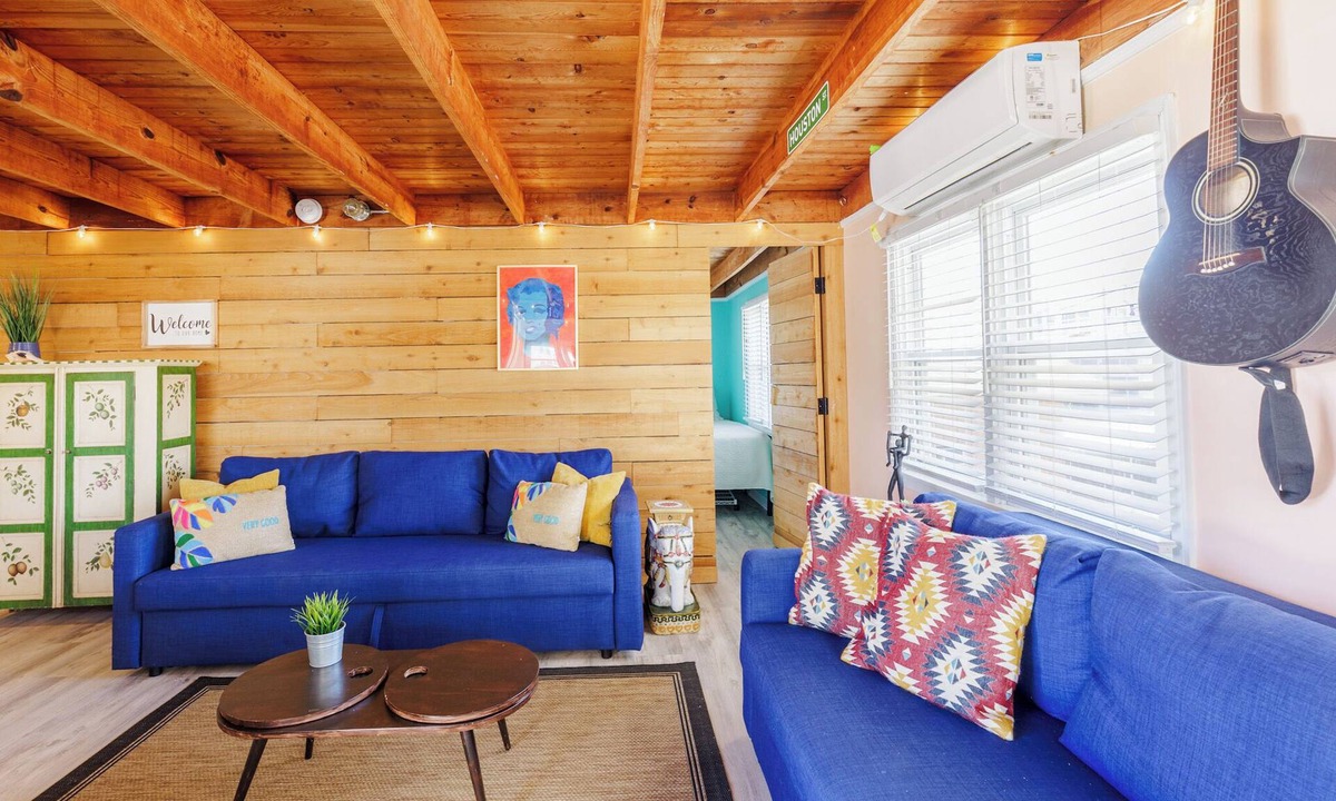 Rehoboth by the Sea Condo | Located Beach Block on Houston Street, 1.25 miles from Rehoboth Beach boardwalk.