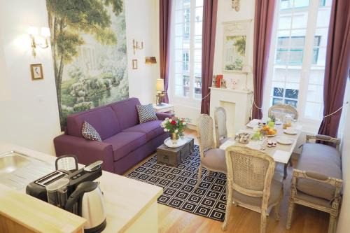 Louvre Richelieu Cosy | Vivienne
