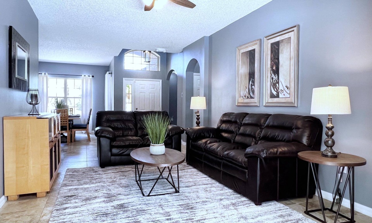 Crescent Lakes House | Lovely 4 Bed 3 Bath Pool Home with Spa-5330CVL