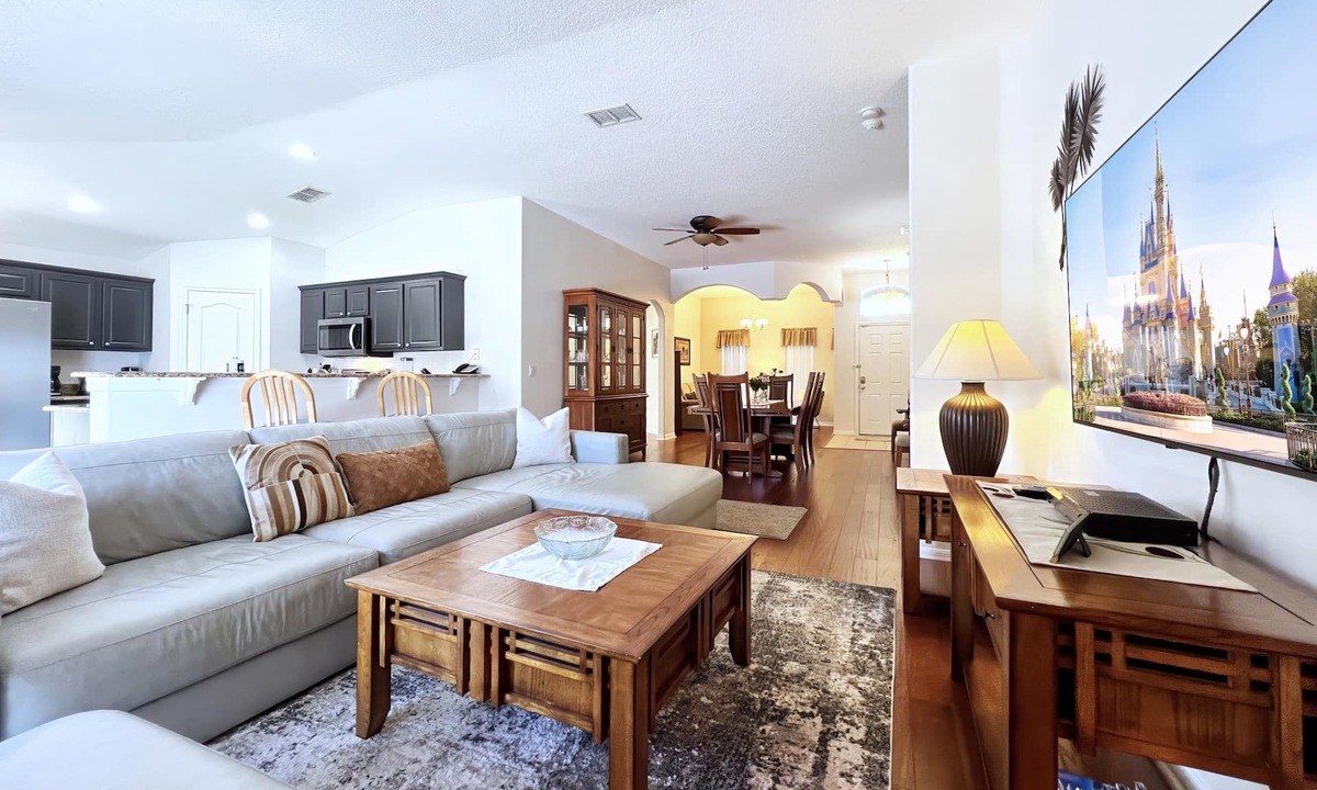 Lakeside At Villa | Buena Ventura Lakes