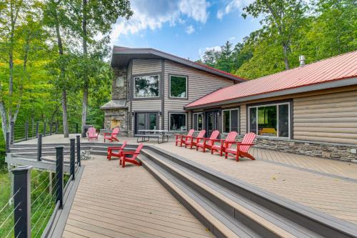 Cameron House | Luxe Cabin Compound 4 Mi to Cameron State Forest!
