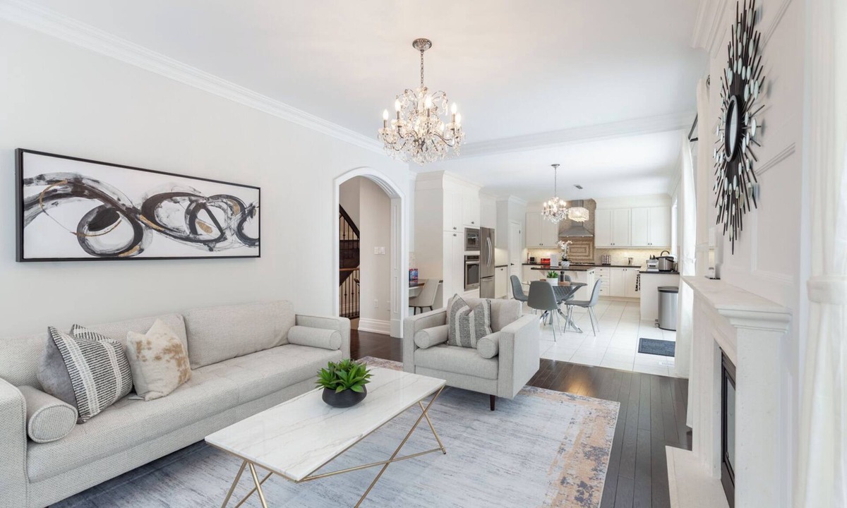 Richmond Hill House | Luxury 5 Bedroom Home in Richmond Hill, Free Parking, Private Gym