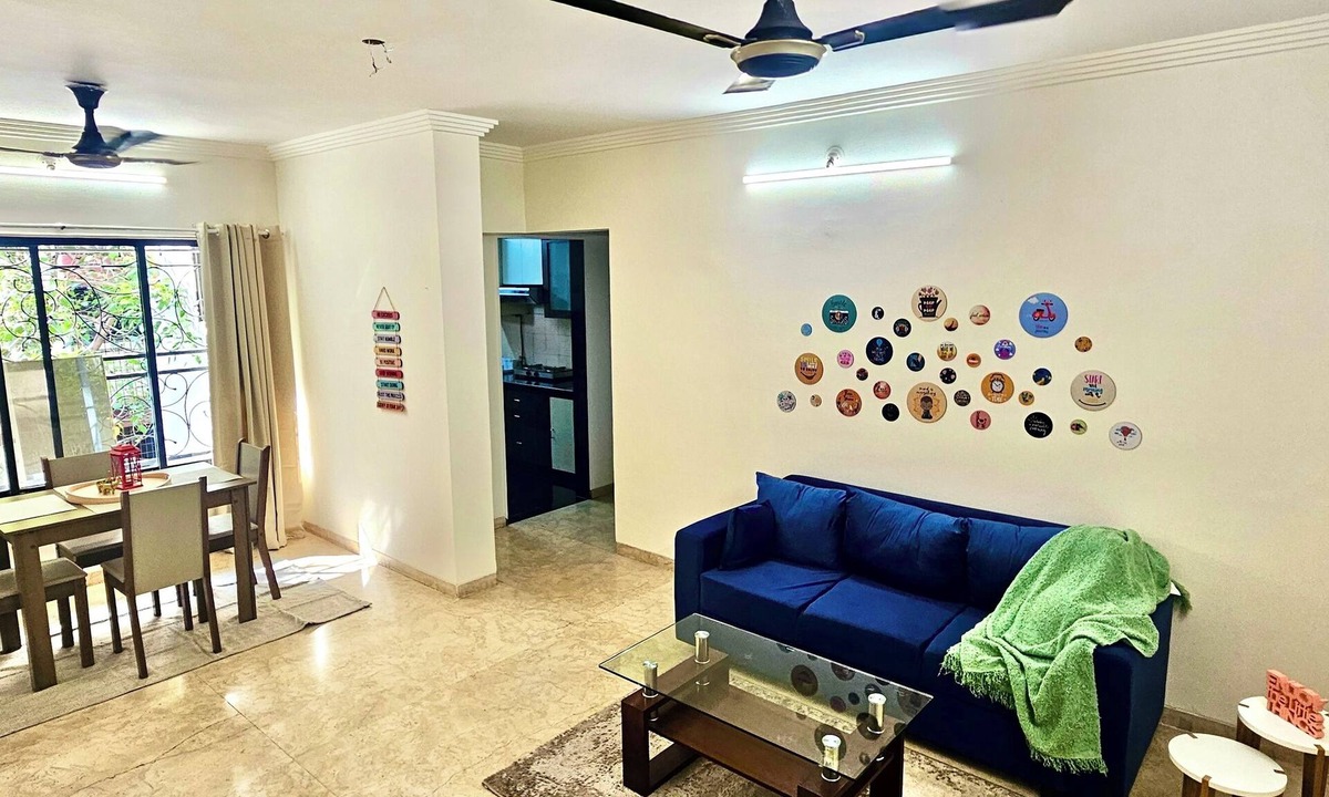 Andheri West Apartment | Luxury Spacious 2BHK in Prime Location Mumbai and Fast WiFi