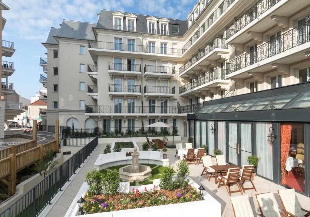 Puteaux Apartment | Médicis Home Puteaux