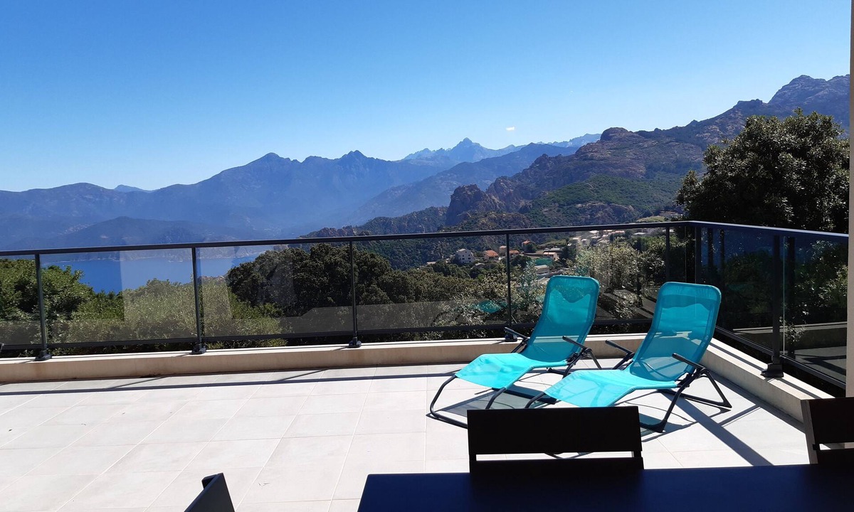 Piana House | Maison récente face aux calanques de piana