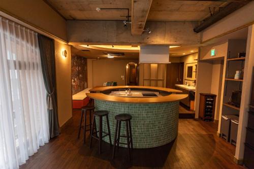 Akasaka Apartment | Minimalism of TOKYO