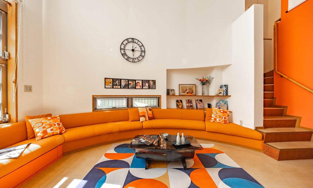 Mita House | Mita Hillside Villa - 4Br, 3.5Ba - MidCentury Modern Luxe