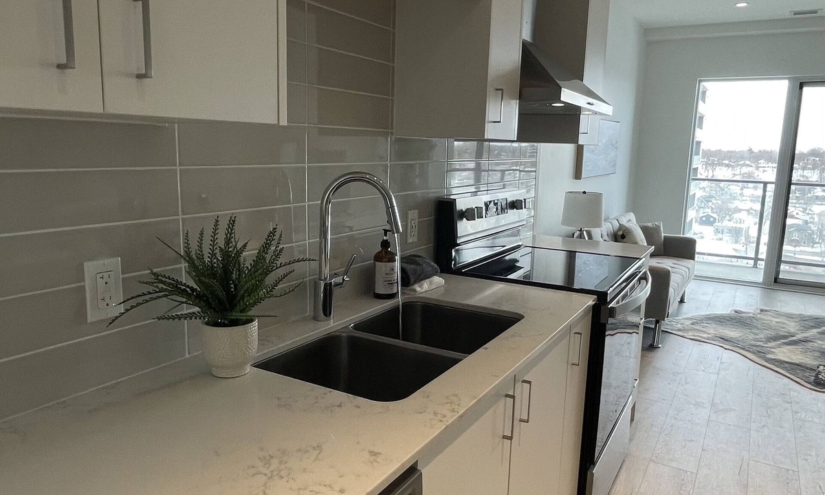 Cambridge Condo | Modern Condo in Downtown Cambridge- monthly options .