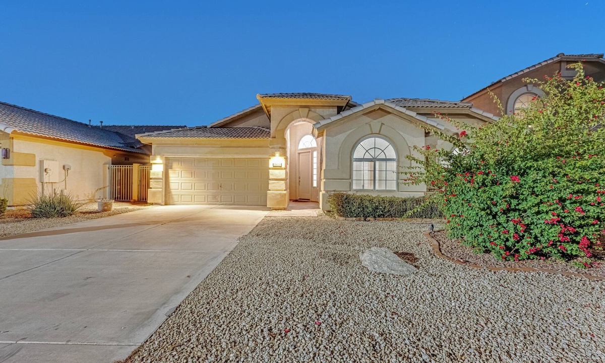 Palm Valley House | Modern Home w/Private Pool, Central AC, WiFi, Private W/D, & Private Gas Grill