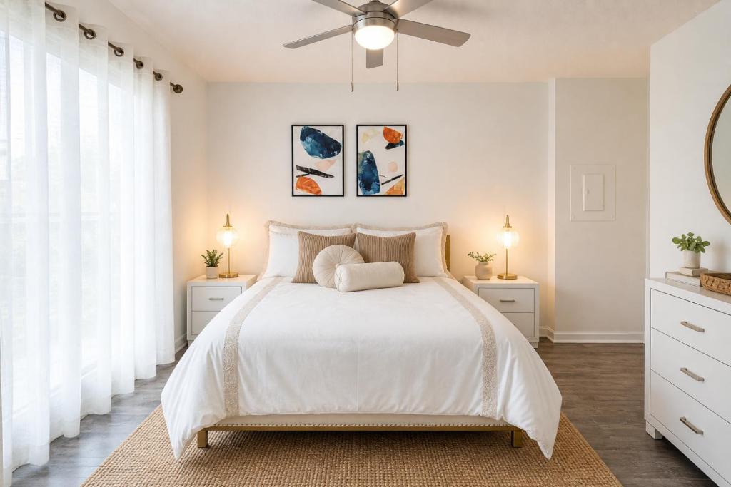 Gainesville Apartment | Modern Luxury Condo - Near UF, Shands & Celebration Pointe