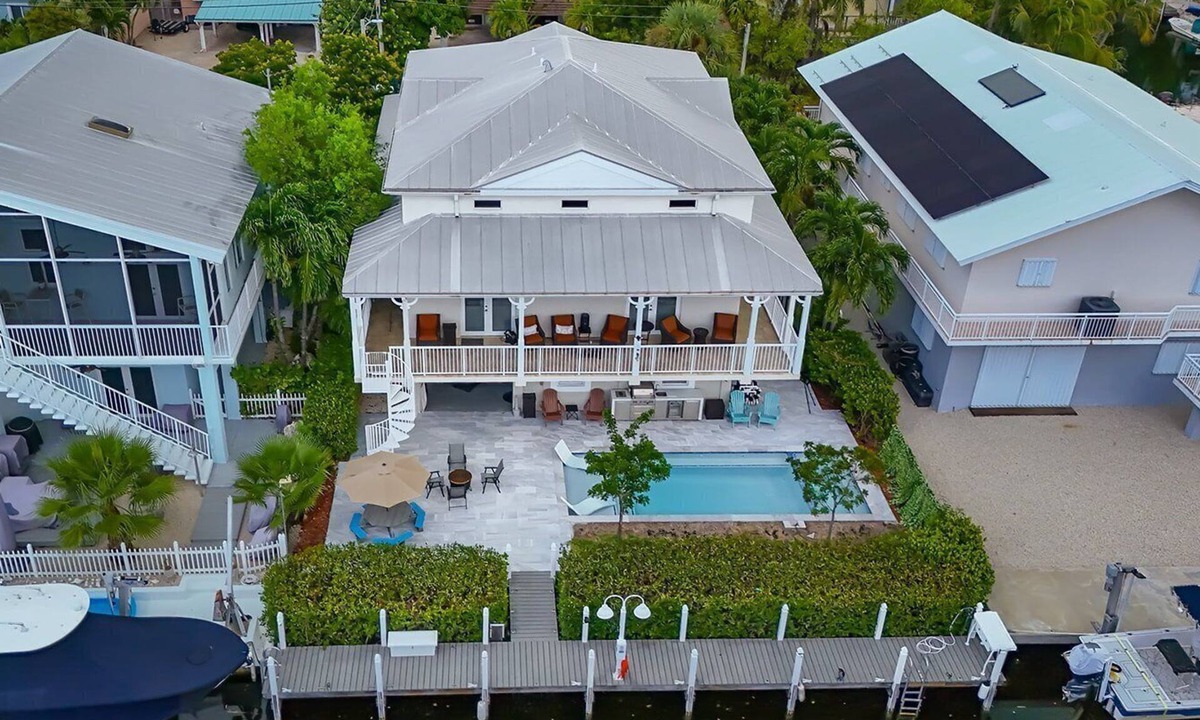 Indian Waterways House | Mojito Breeze in the heart of Islamorada